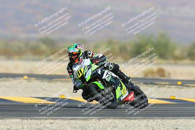 media/Dec-08-2024-CVMA (Sun) [[267e5a7075]]/Race 2-Amateur Supersport Open/